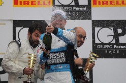 Un Thomas Biagi in grande forma ha portato l’Audi R8 LMS ultra schierata da Audi Sport Italia alla vittoria in classe GT3 della 6 ore di Roma insieme ai compagni di equipaggio Filippo Francioni e Ferdinando Geri