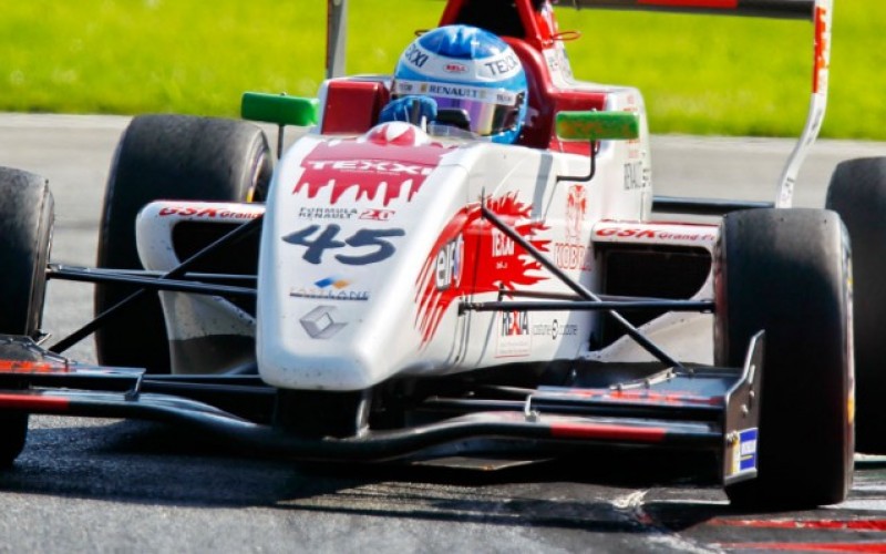 Il team GSK Grand Prix conferma Daniele Cazzaniga per la stagione 2015