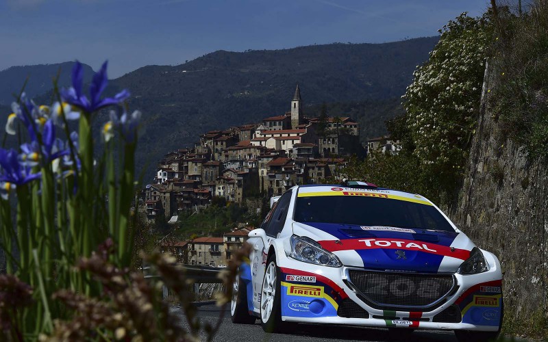 Paolo Andreucci e Anna Andreussi, su Peugeot 208 T16 R5, vincono il 62° Rallye Sanremo