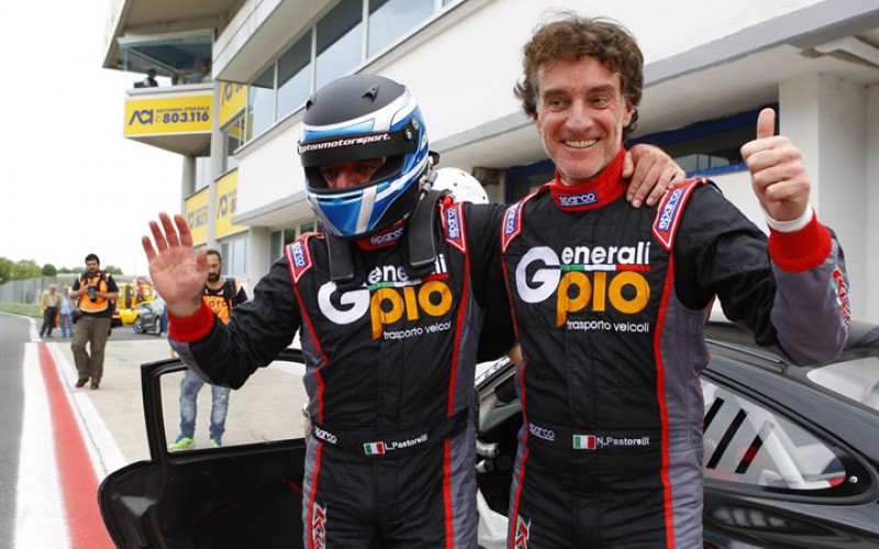 Luca e Nicola Pastorelli, una vittoria, un secondo posto e la leadership della classe GT Cup