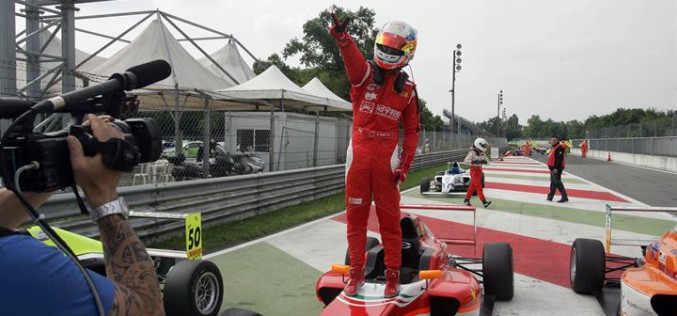 Doppietta dell’inarrestabile Guan Yu Zhou nell’Italian F4 Championship