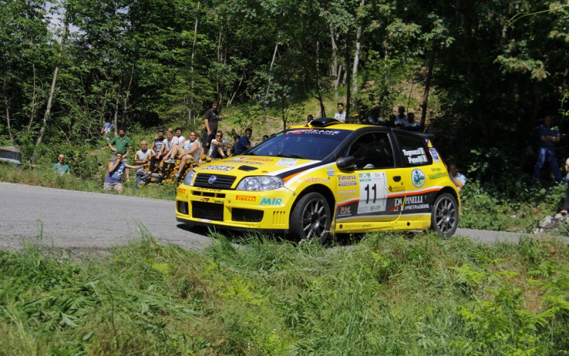 Gabriele Tognozzi sfiora il podio al Rally Abeti con la Punto S1600