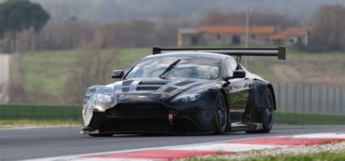 Max Mugelli affianca Francesco Sini al volante dell’Aston Martin nel Campionato Italiano Gran Turismo