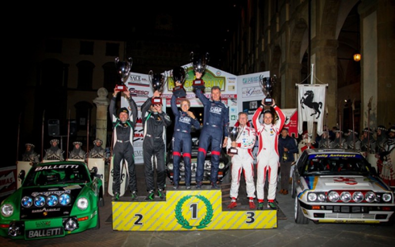 “Lucky” e Fabrizia Pons primi all’Historic Rally Vallate Aretine