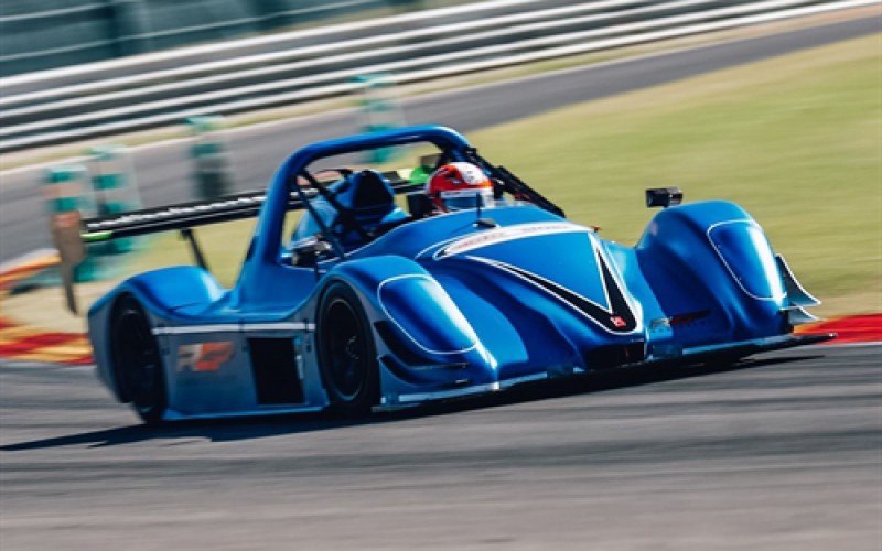 Radical GP, con la SR8 la sportscar britannica mostra i muscoli nel Campionato Italiano Sport Prototipi