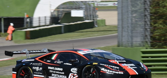 Ottimo esordio per Lorenzo Veglia nel Campionato Italiano GT