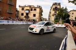 Al Due Valli per il rush finale del Trofeo Peugeot 208 Top: battaglia in casa tra De Tommaso e Ciuffi